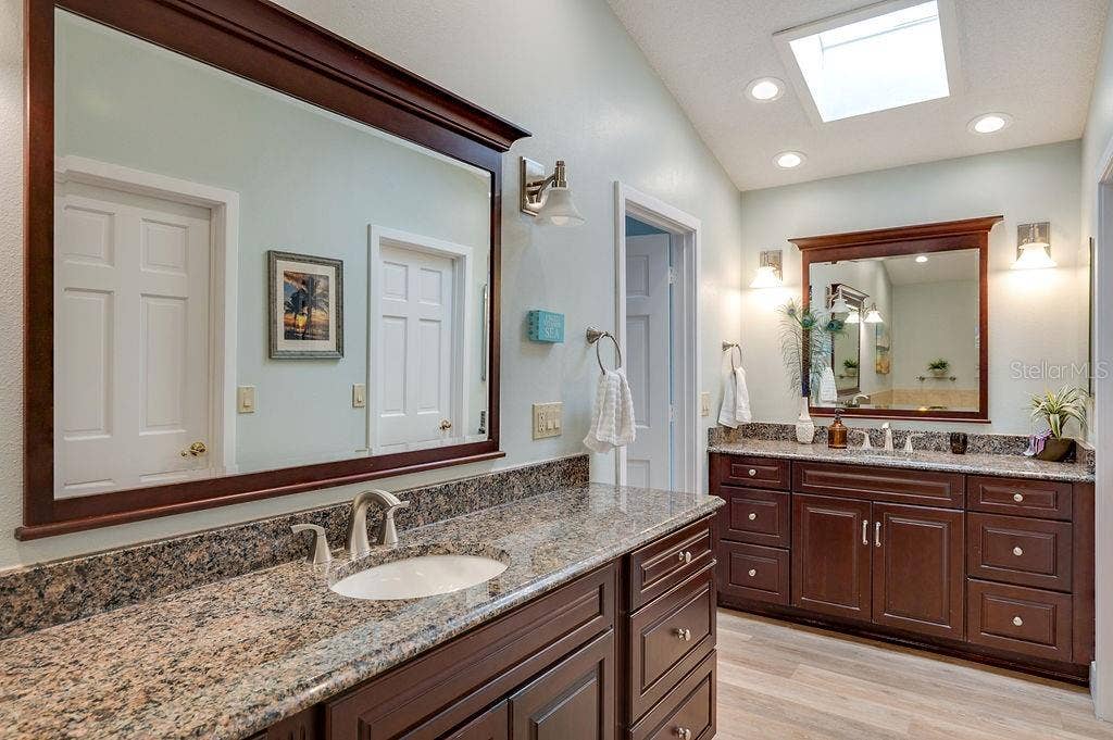 8004 NW 11TH AVENUE, Bradenton, FL 34209 8004 NW 11TH AVENUE, Bradenton, FL 34209