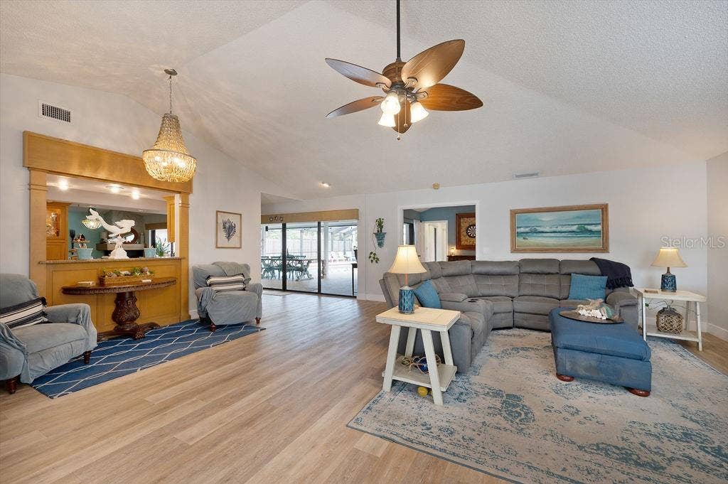 8004 NW 11TH AVENUE, Bradenton, FL 34209 8004 NW 11TH AVENUE, Bradenton, FL 34209