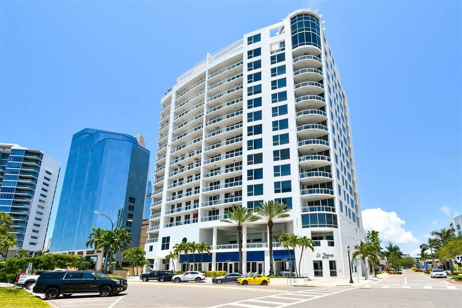 Property photo for 1233 N GULFSTREAM AVENUE, #1404, Sarasota, FL