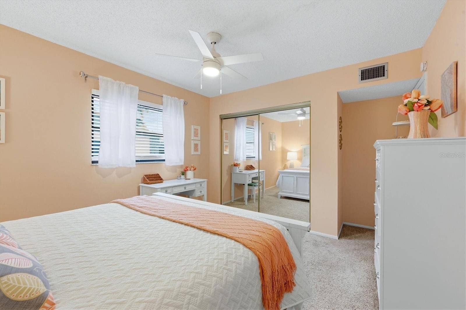 5400 34TH STREET W, #2J, Bradenton, FL 34210