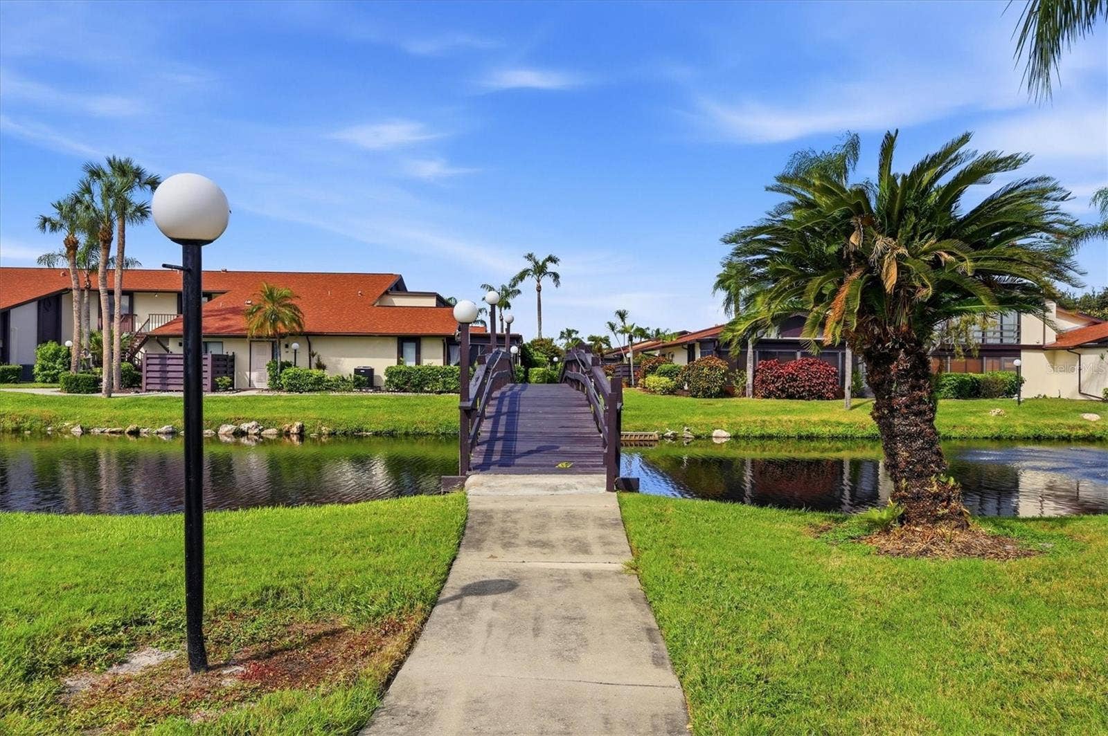 5400 34TH STREET W, #2J, Bradenton, FL 34210