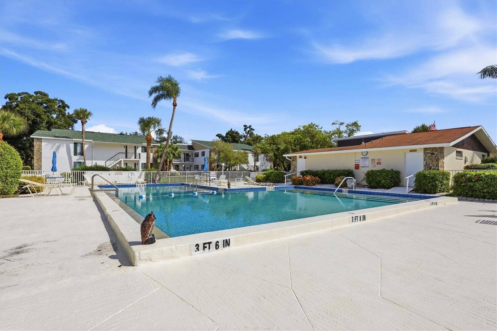 5400 34TH STREET W, #2J, Bradenton, FL 34210