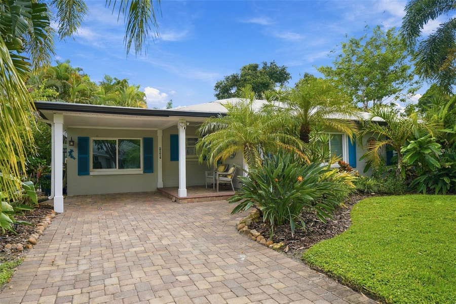 Property photo for 2174 BOUGAINVILLEA STREET, Sarasota, FL