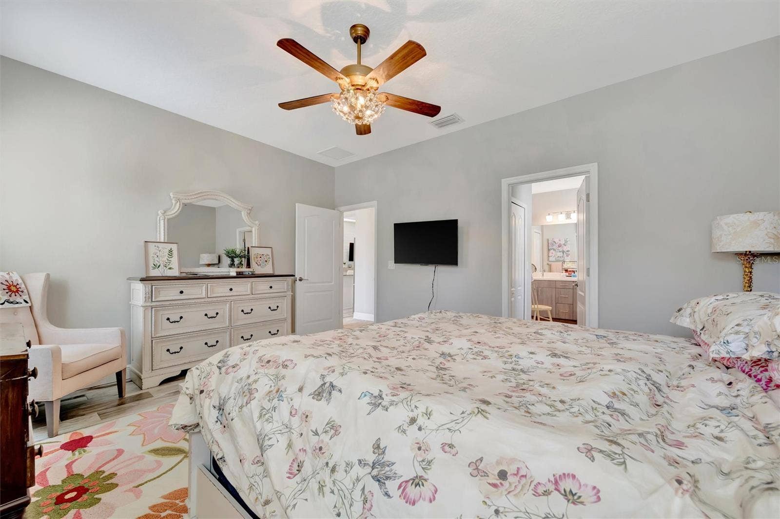 11115 SAND PINE LANE, Parrish, FL 34219 Primary bedroom with two walk-in closets