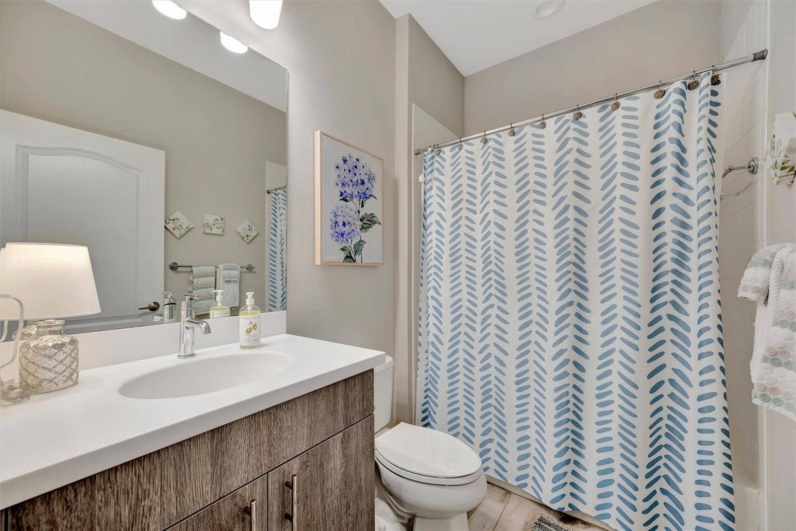 11115 SAND PINE LANE, Parrish, FL 34219 Guest bath