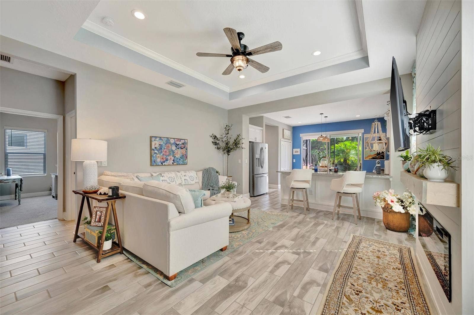 11115 SAND PINE LANE, Parrish, FL 34219 Ceiling detail enhances entry views