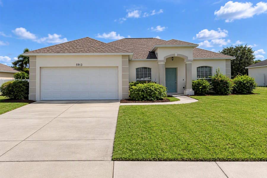 Property photo for 5912 33RD DRIVE E, Palmetto, FL