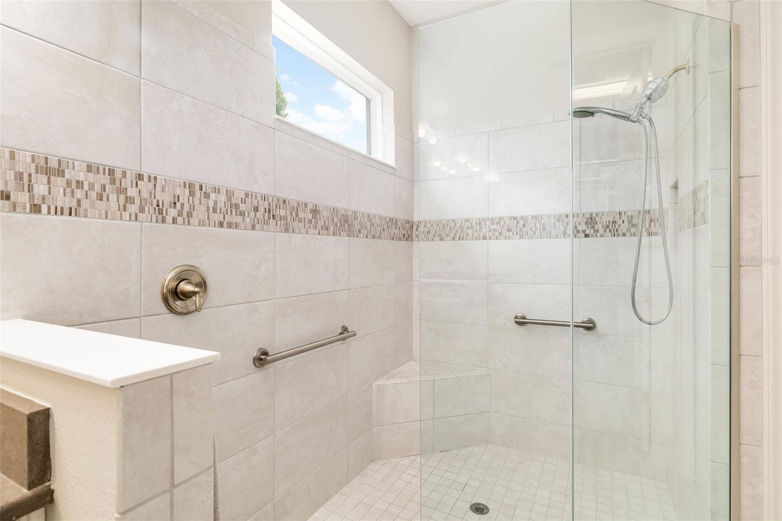 12807 SORRENTO WAY, Bradenton, FL 34211 12807 SORRENTO WAY, Bradenton, FL 34211