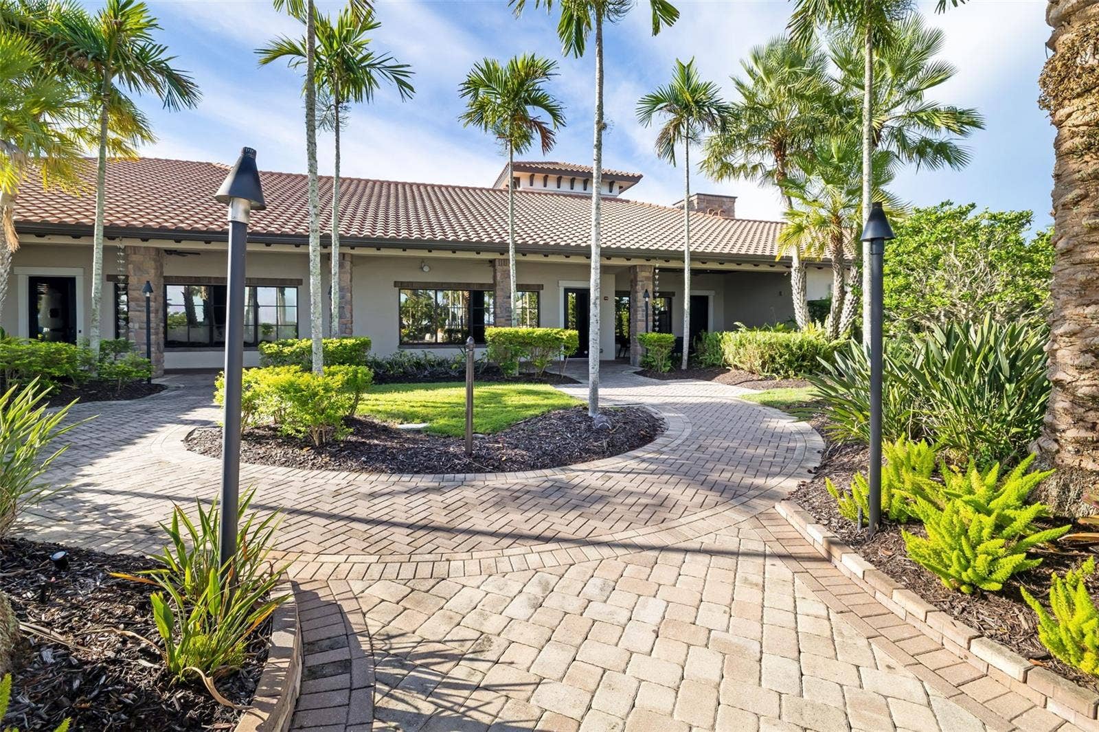 12807 SORRENTO WAY, Bradenton, FL 34211 12807 SORRENTO WAY, Bradenton, FL 34211