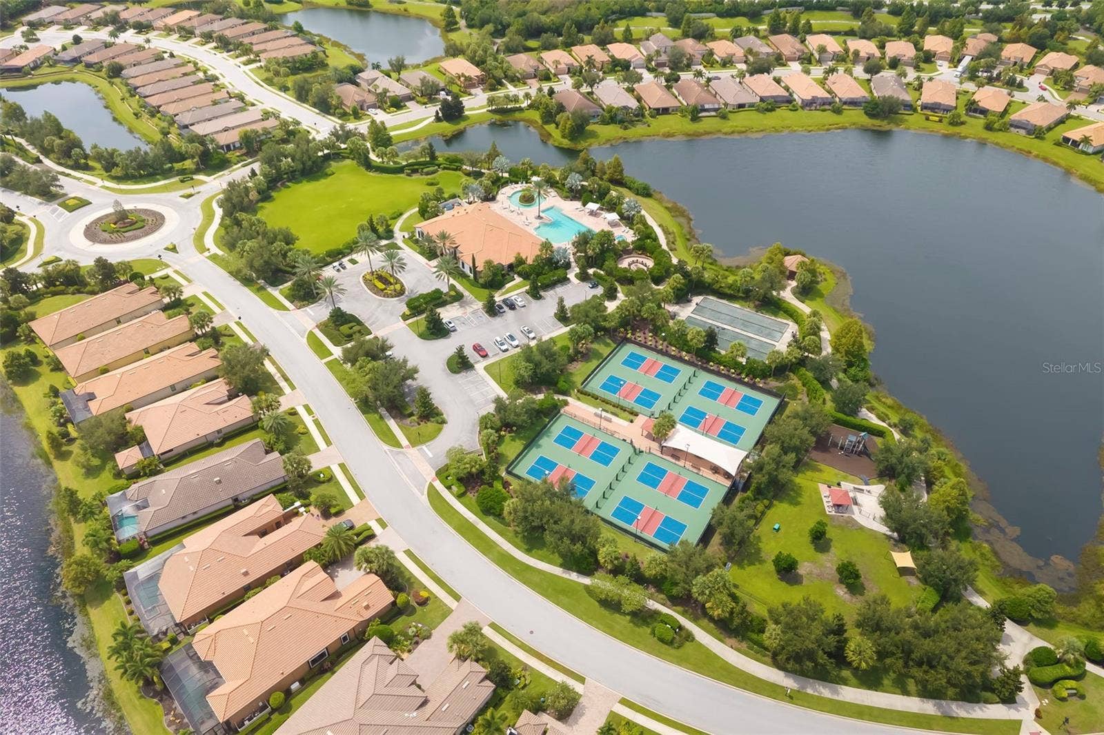 12807 SORRENTO WAY, Bradenton, FL 34211 12807 SORRENTO WAY, Bradenton, FL 34211