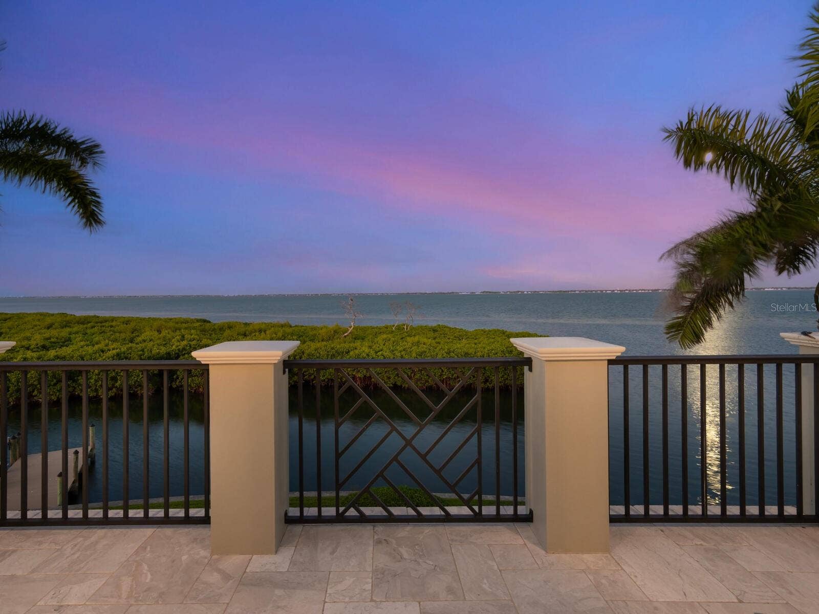 560 HARBOR POINT ROAD, Longboat Key, FL 34228