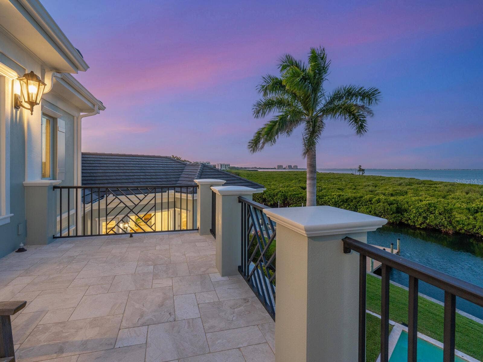 560 HARBOR POINT ROAD, Longboat Key, FL 34228