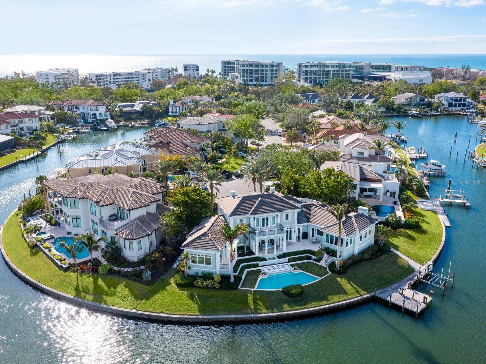 560 HARBOR POINT ROAD, Longboat Key, FL 34228