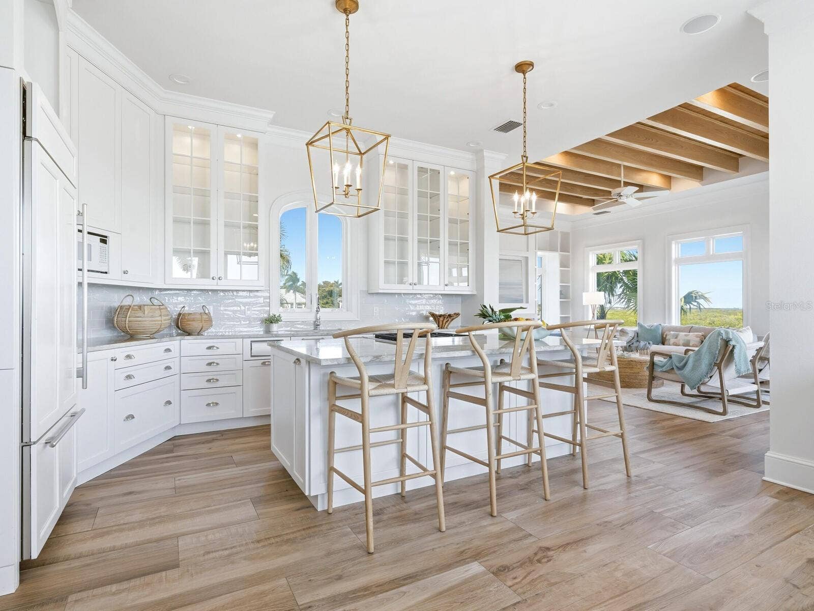 560 HARBOR POINT ROAD, Longboat Key, FL 34228