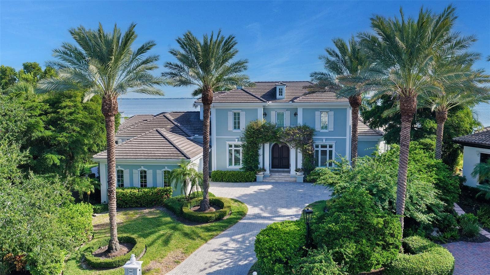560 HARBOR POINT ROAD, Longboat Key, FL 34228