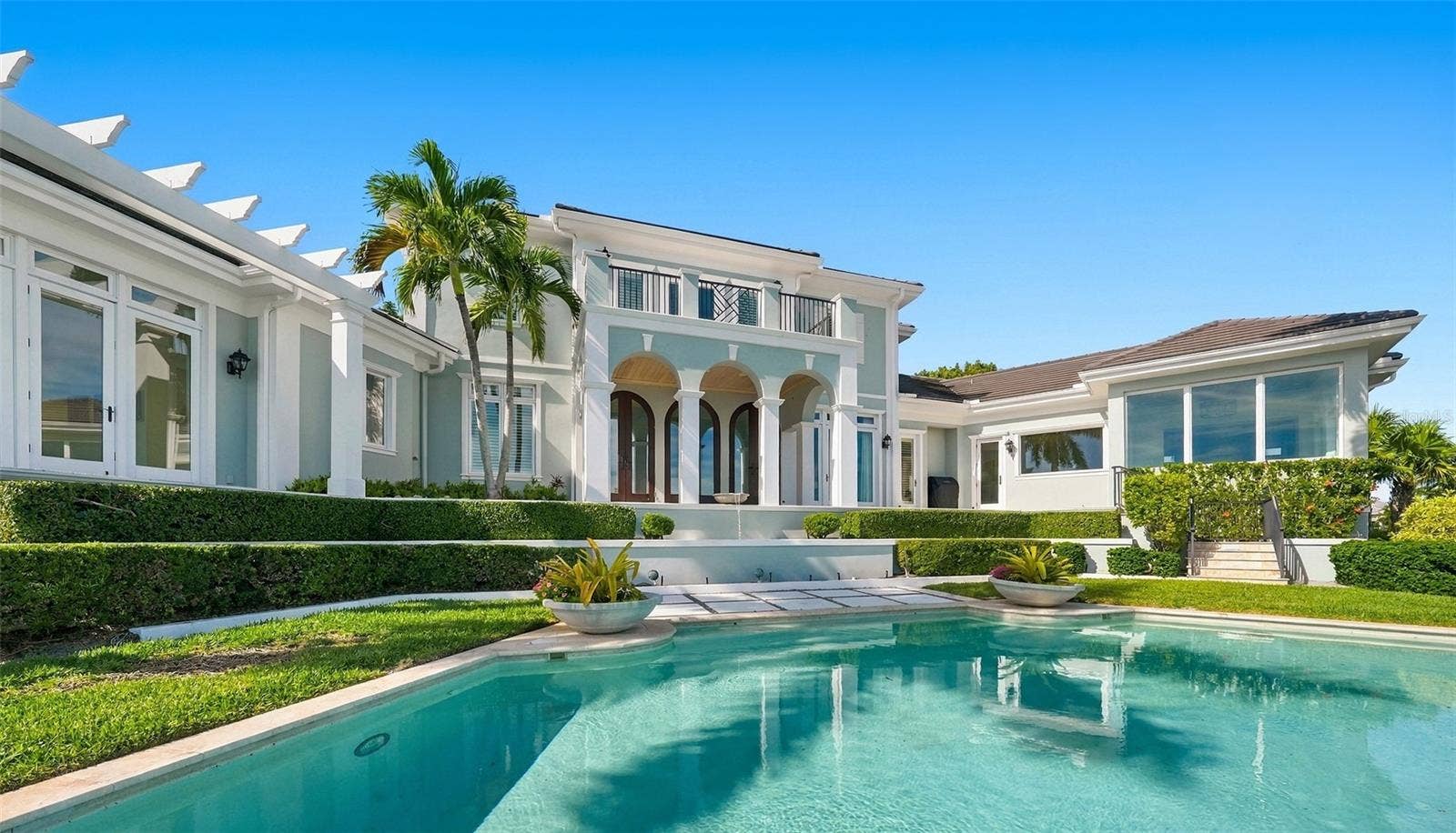 560 HARBOR POINT ROAD, Longboat Key, FL 34228