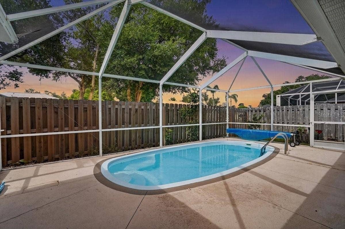 1881 SUMMER WALK CIRCLE, Sarasota, FL 34232