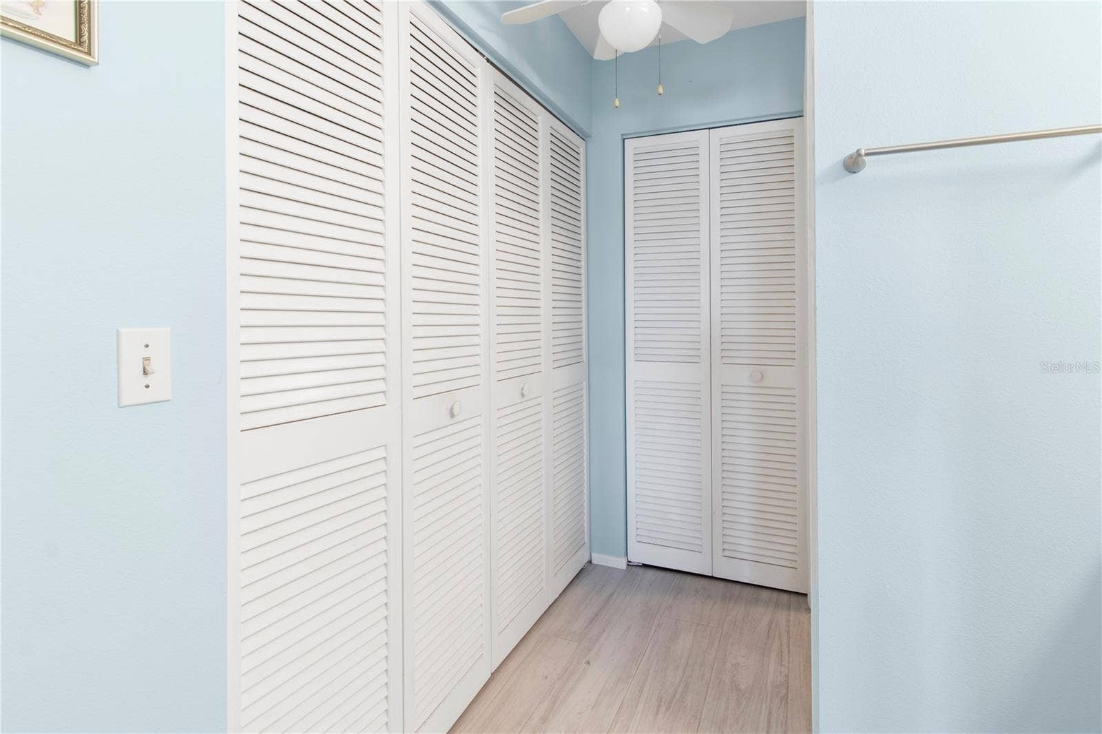 220 LAKEWOOD DRIVE, #220, Bradenton, FL 34210 Many closets in Master.