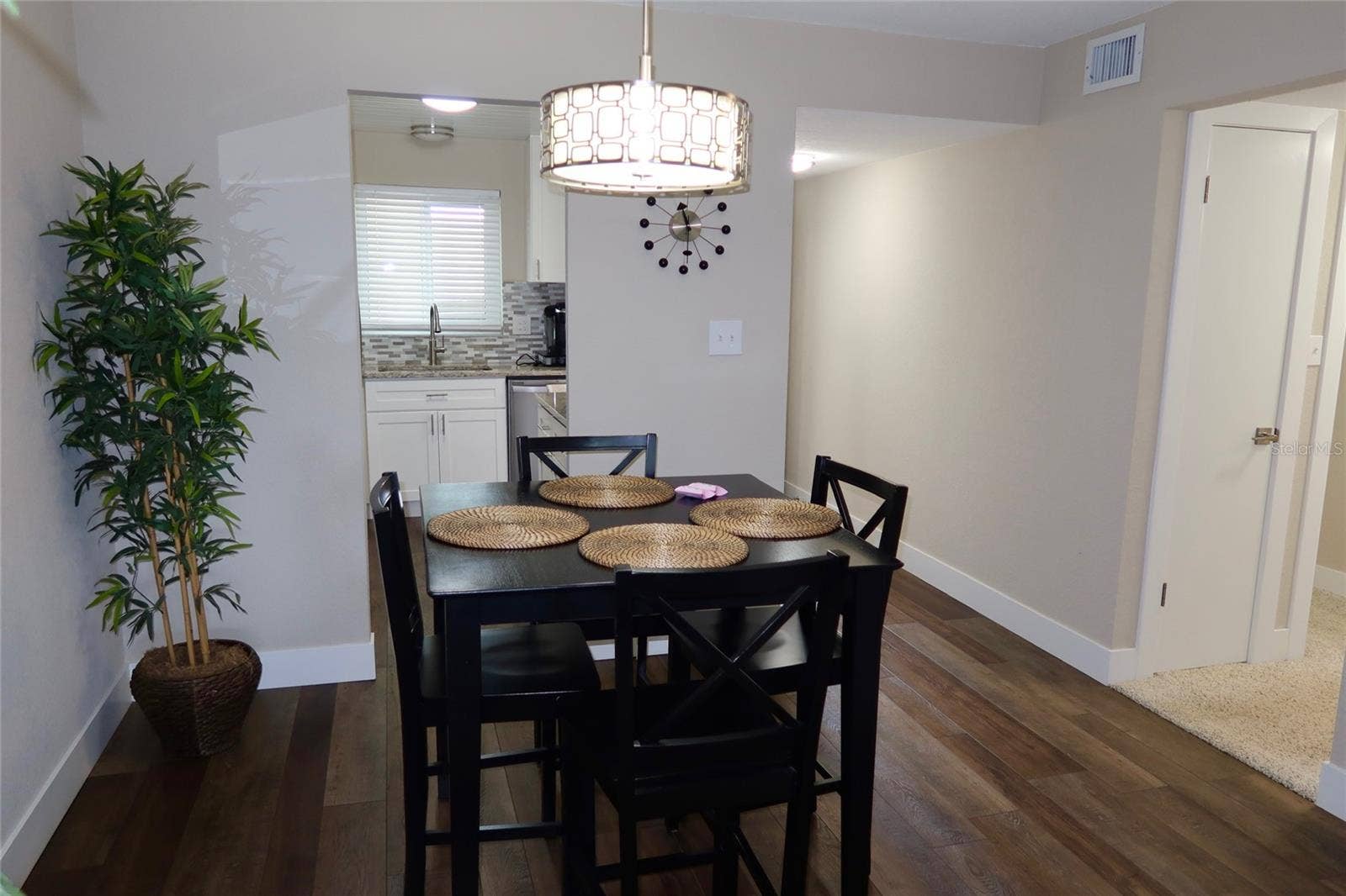 3708 LAKE BAYSHORE DRIVE, #K415, Bradenton, FL 34205 3708 LAKE BAYSHORE DRIVE, #K415, Bradenton, FL 34205