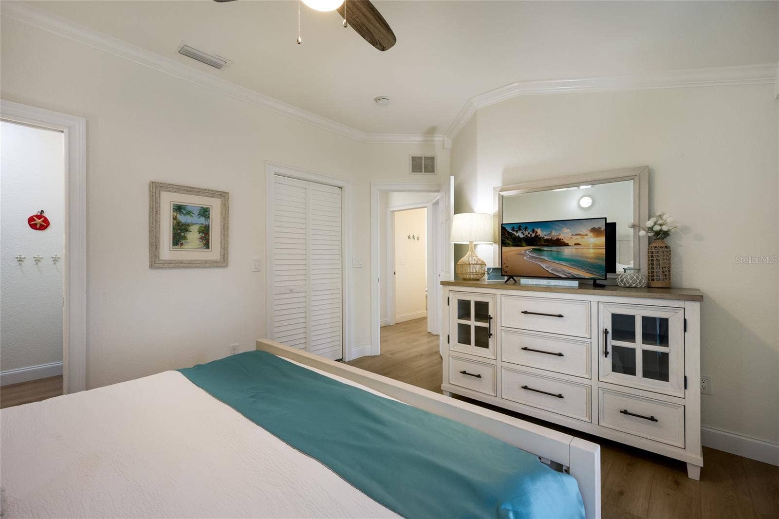 215 67TH STREET, #6, Holmes Beach, FL 34217