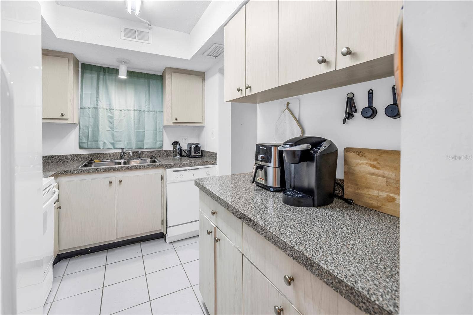 4137 HERON WAY, #204, Bradenton, FL 34205 4137 HERON WAY, #204, Bradenton, FL 34205