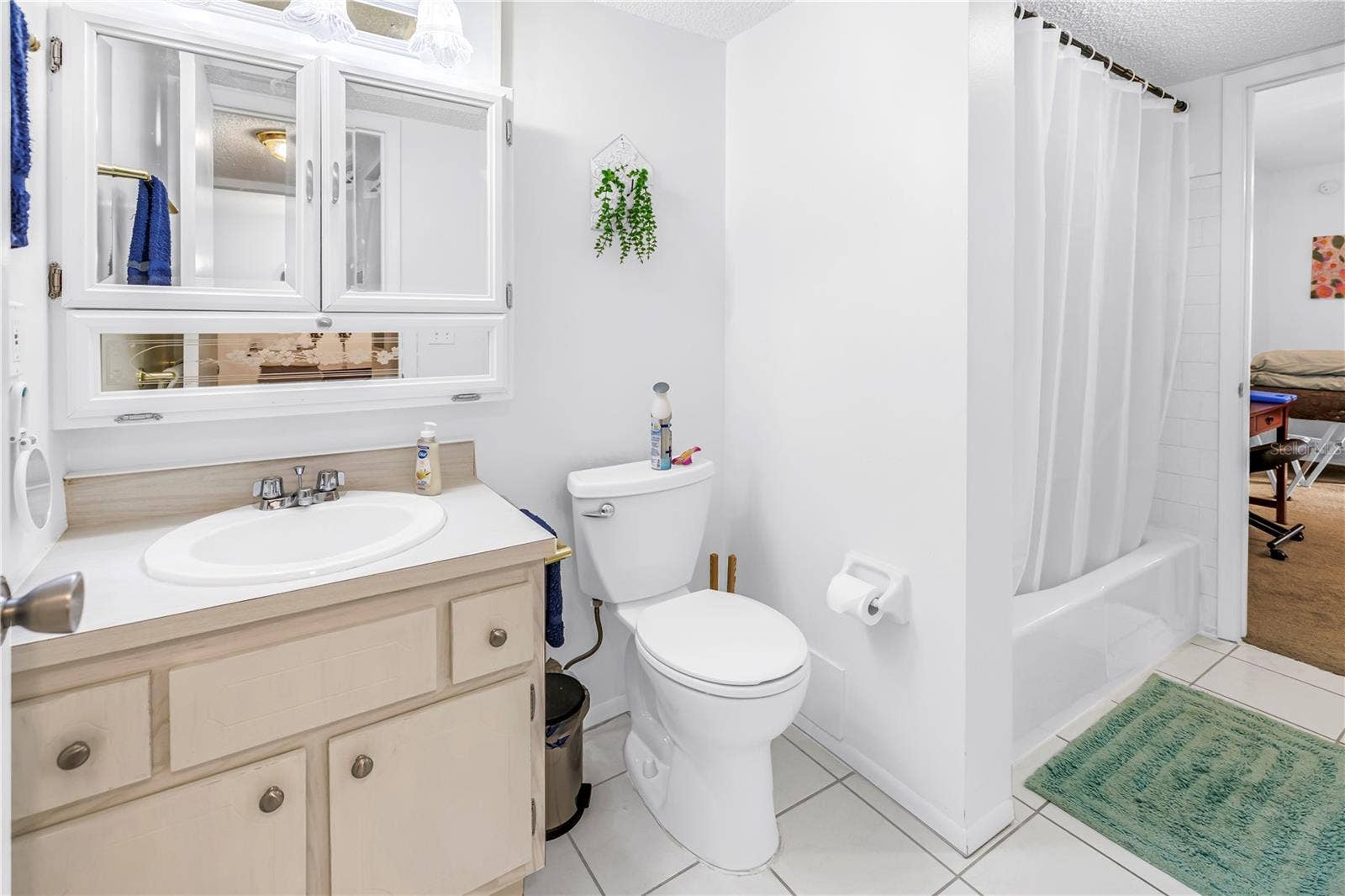 4137 HERON WAY, #204, Bradenton, FL 34205 4137 HERON WAY, #204, Bradenton, FL 34205
