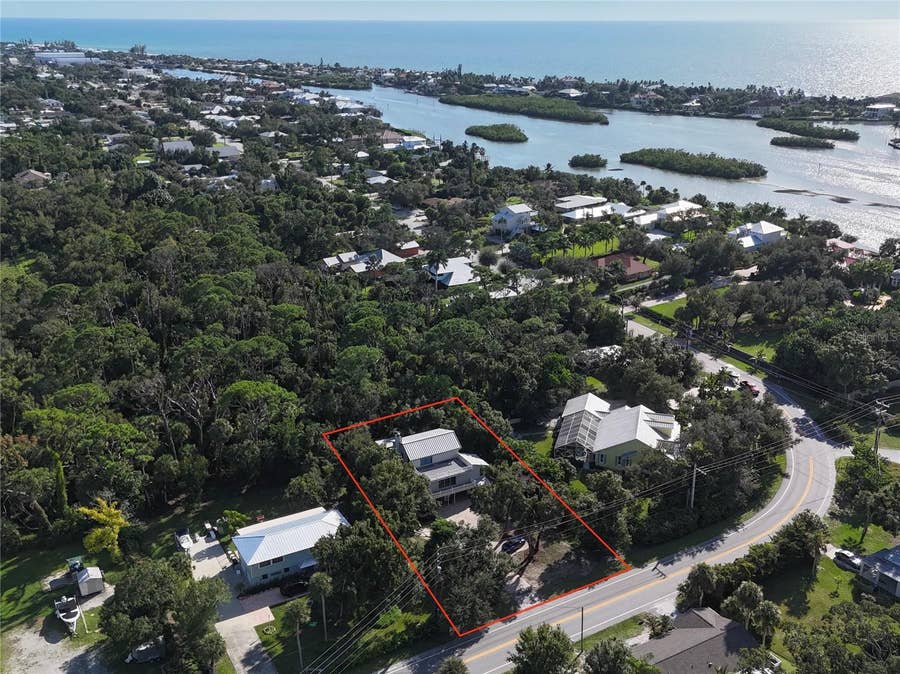 Property photo for 603 LAUREL ROAD W, Nokomis, FL