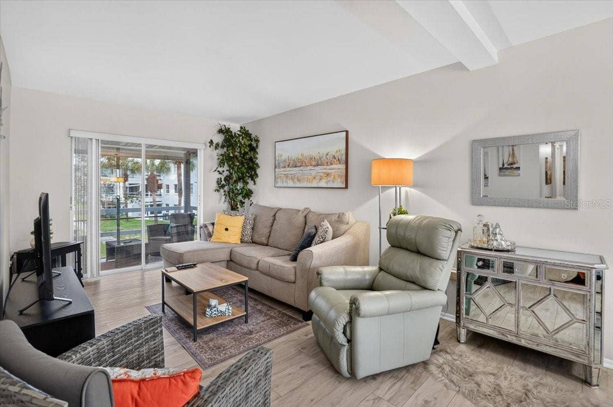 5902 PALM LANE, #C24, Bradenton, FL 34207