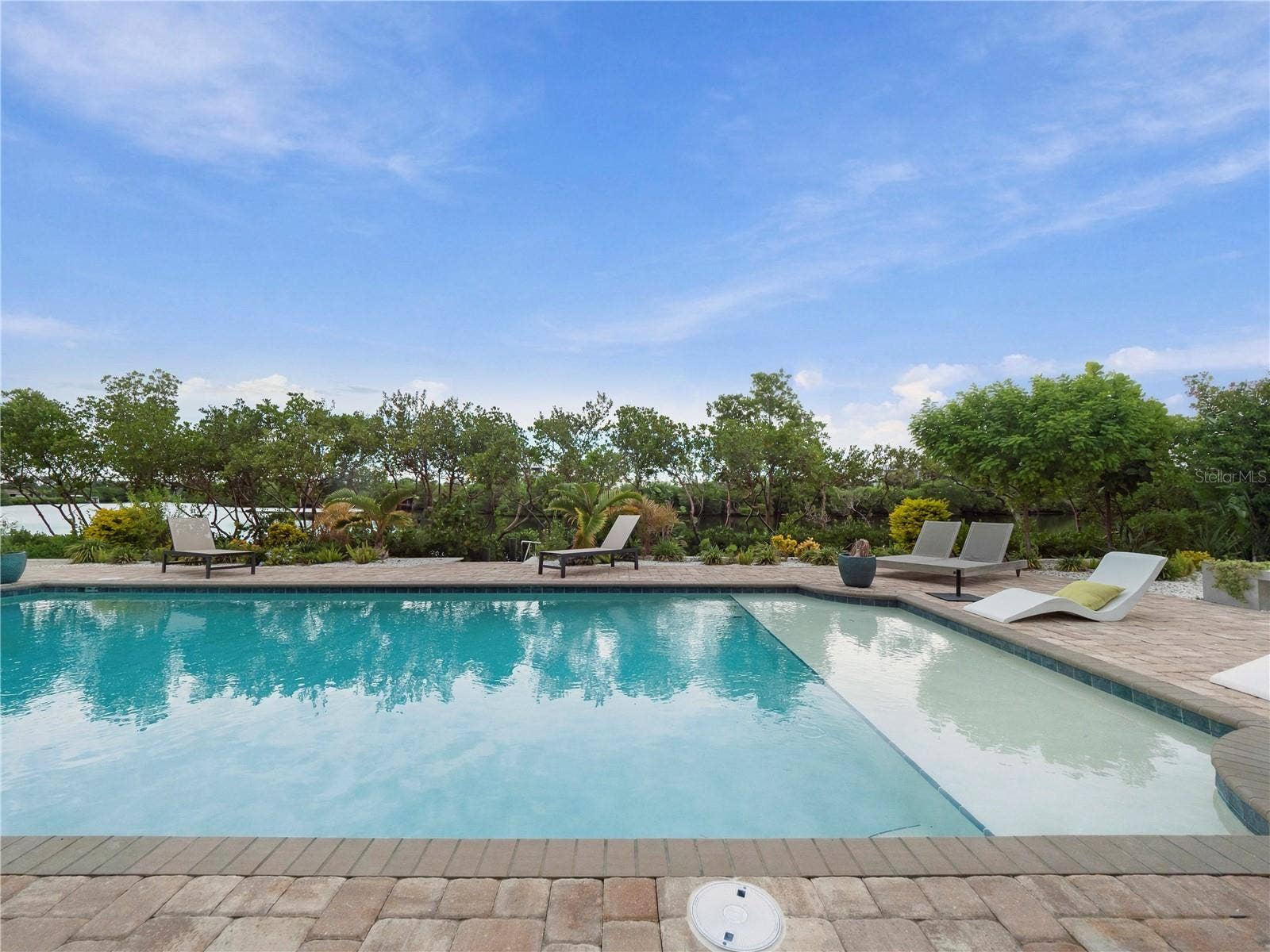 908 BAYSHORE DRIVE, Terra Ceia, FL 34250