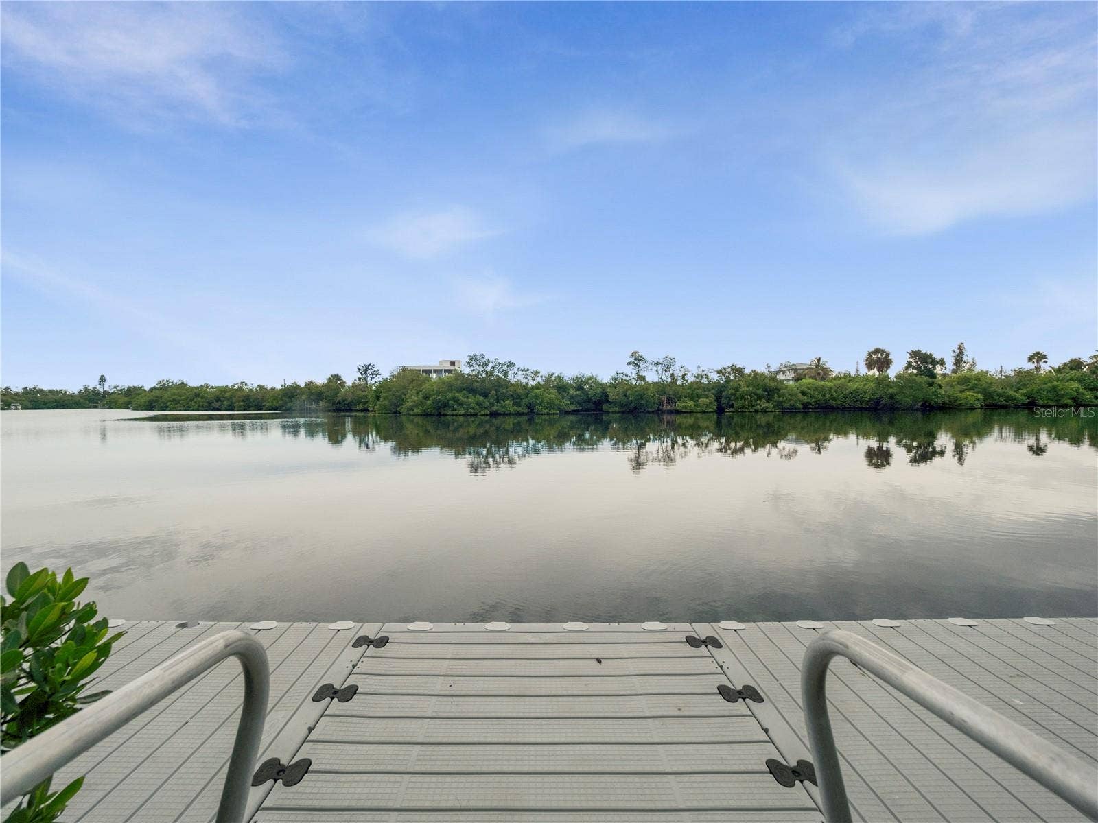 908 BAYSHORE DRIVE, Terra Ceia, FL 34250