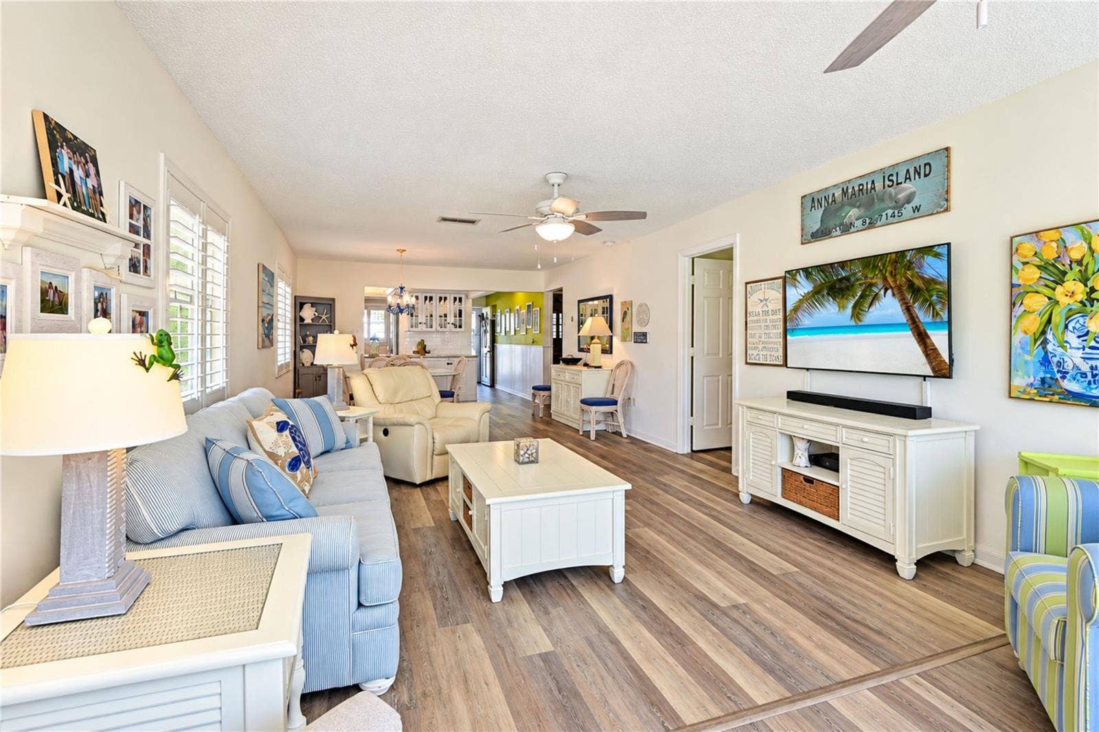 9416 CONCORD CIRCLE, Bradenton, FL 34210 9416 CONCORD CIRCLE, Bradenton, FL 34210
