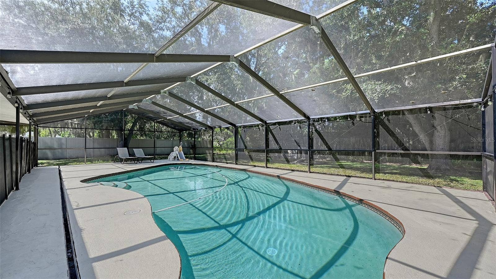 5107 WOODLAWN CIRCLE W, Palmetto, FL 34221 5107 WOODLAWN CIRCLE W, Palmetto, FL 34221