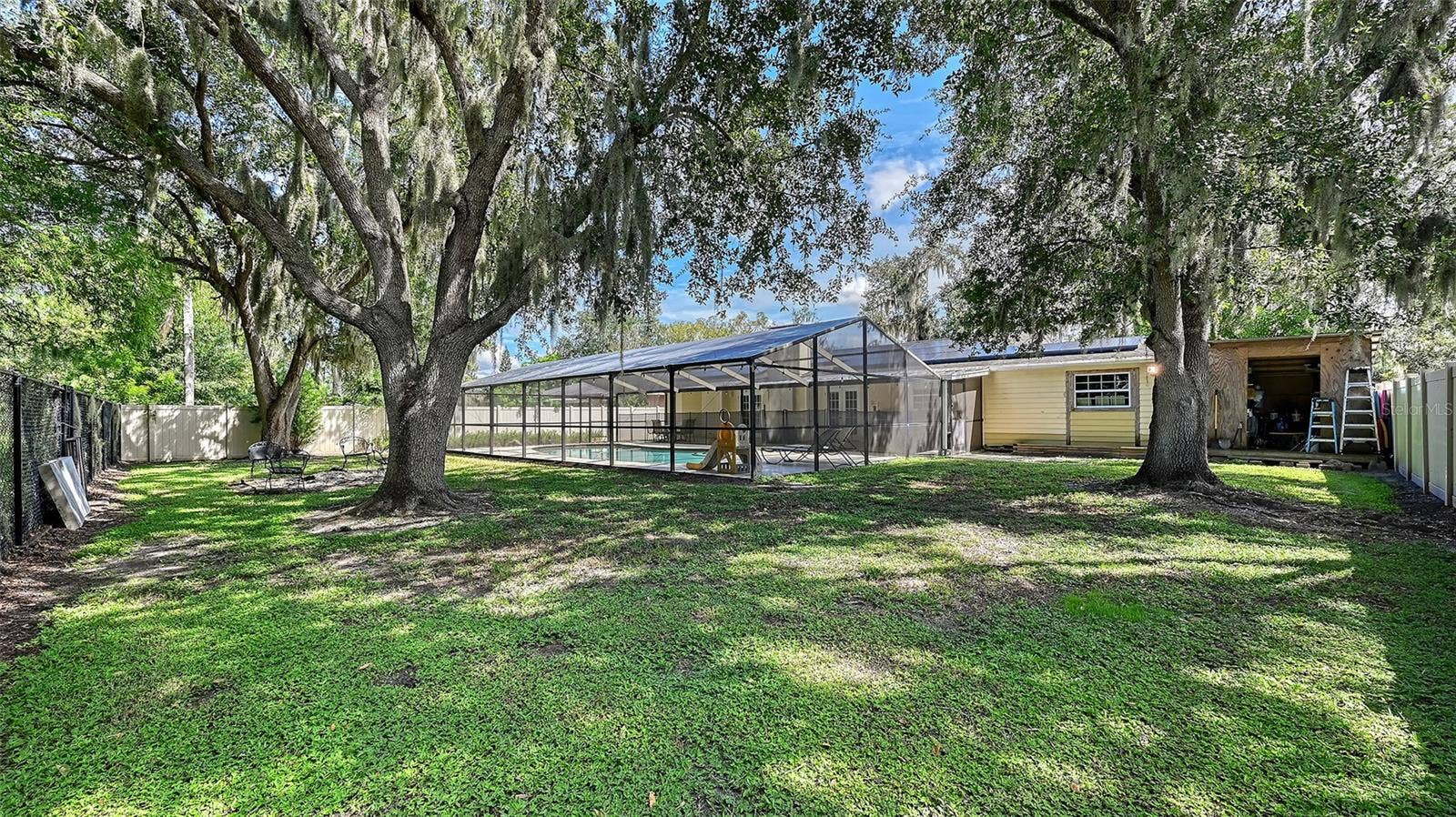 5107 WOODLAWN CIRCLE W, Palmetto, FL 34221 5107 WOODLAWN CIRCLE W, Palmetto, FL 34221