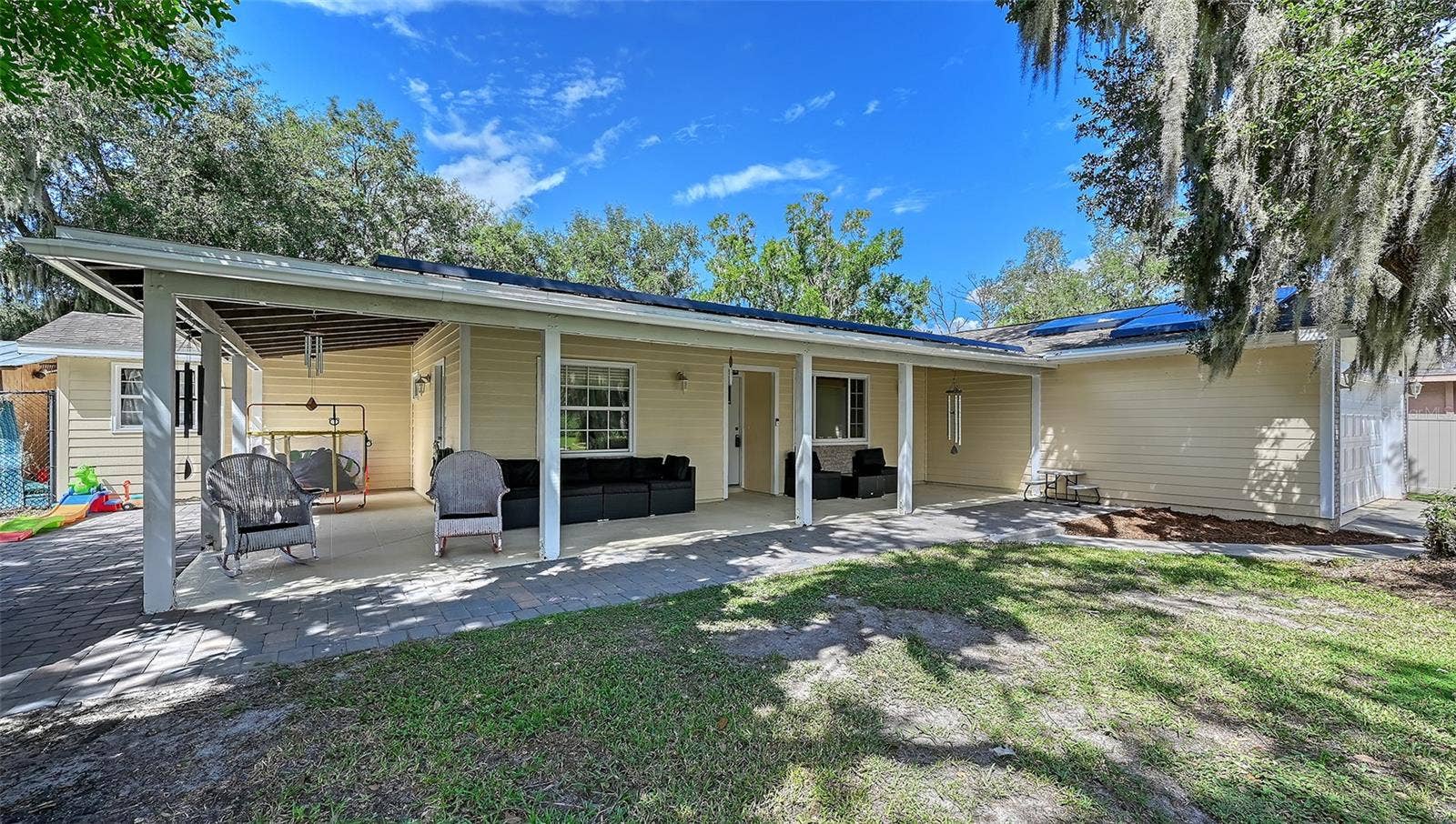 5107 WOODLAWN CIRCLE W, Palmetto, FL 34221 5107 WOODLAWN CIRCLE W, Palmetto, FL 34221