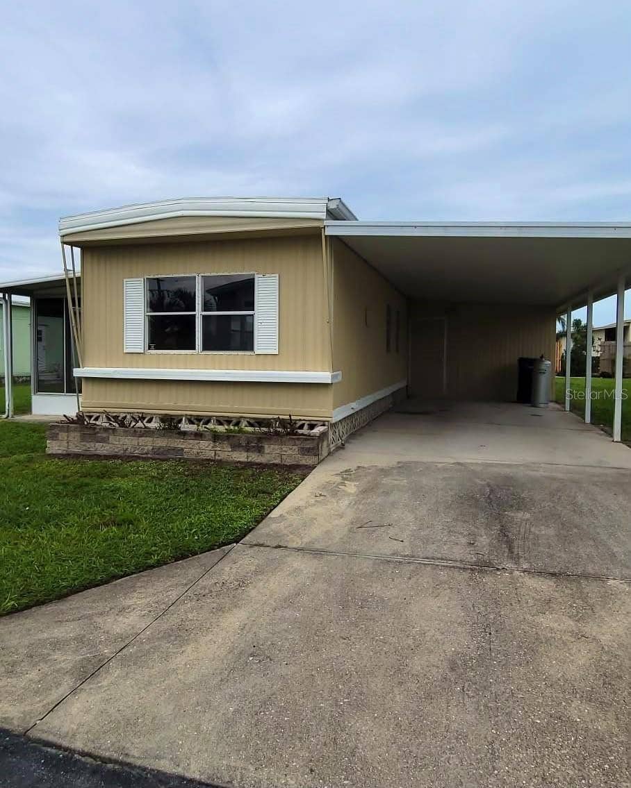 5316 53RD AVENUE E, #E3, Bradenton, FL 34203 5316 53RD AVENUE E, #E3, Bradenton, FL 34203