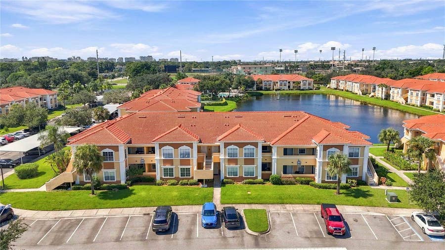 Property photo for 1015 VILLAGIO CIRCLE, #102, Sarasota, FL