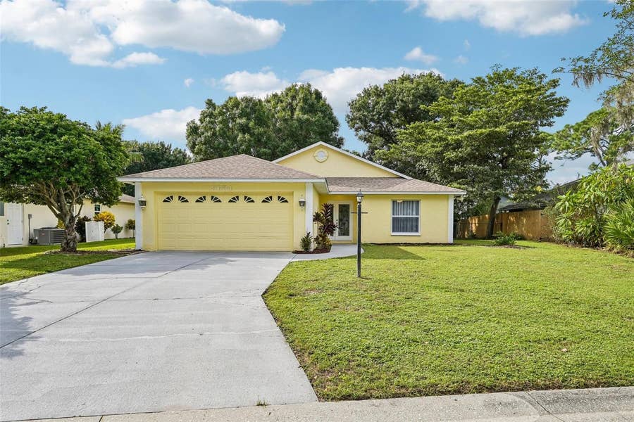 Property photo for 5684 ALDEN GARDEN WAY, Sarasota, FL