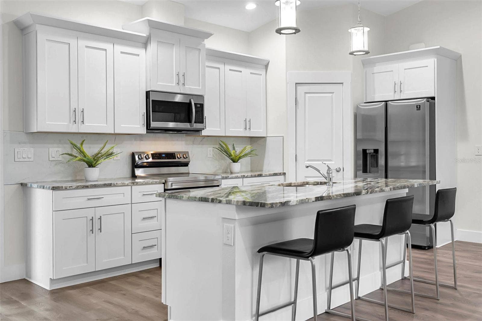 2481 ALLSUP TERRACE, North Port, FL 34286 Kitchen