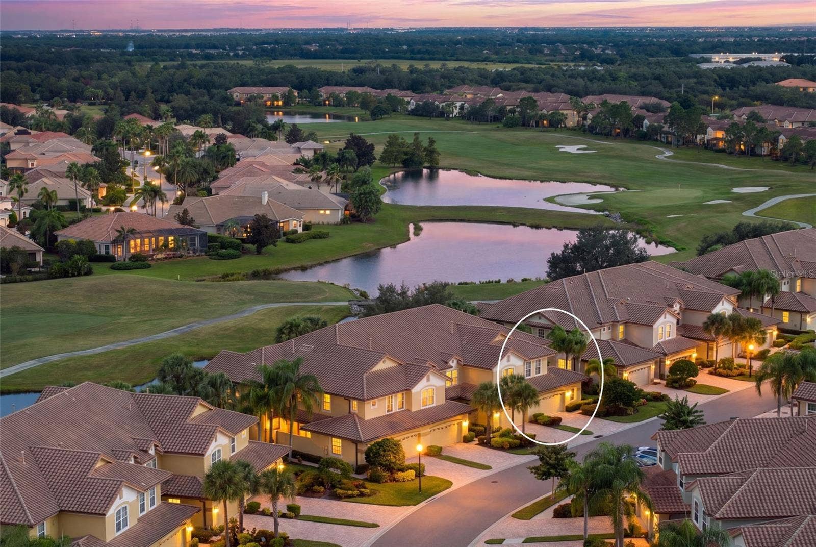 8432 MIRAMAR WAY, Lakewood Ranch, FL 34202 Beautiful lake and golf course surroundings set the scene for relaxed Lakewood Ranch living.