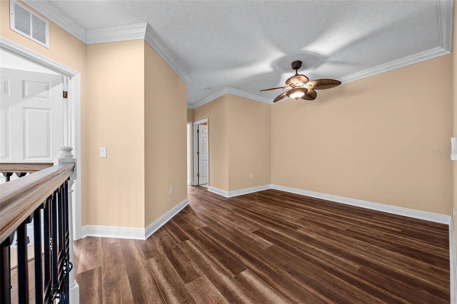 8432 MIRAMAR WAY, Lakewood Ranch, FL 34202 A flexible upstairs space with room for a desk, reading nook, or cozy sitting area.