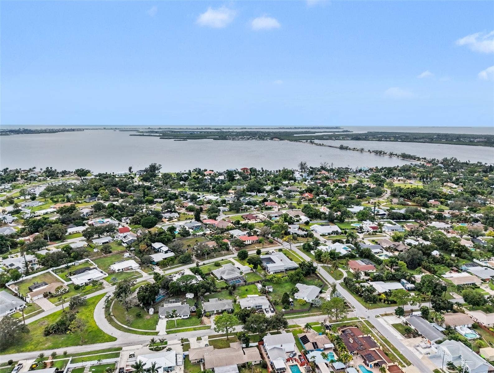 PALMA SOLA PARK ALONG THE BAY.  WALK YOUR DOGS ON THE CAUSEWAY BEACH AND BIKE TO ANNA MARIA ISLAND, NEAL PRESERVE, ROBINSON PRESERVE.  PALMA SOLA PARK IS A BIRD SANCTUARY