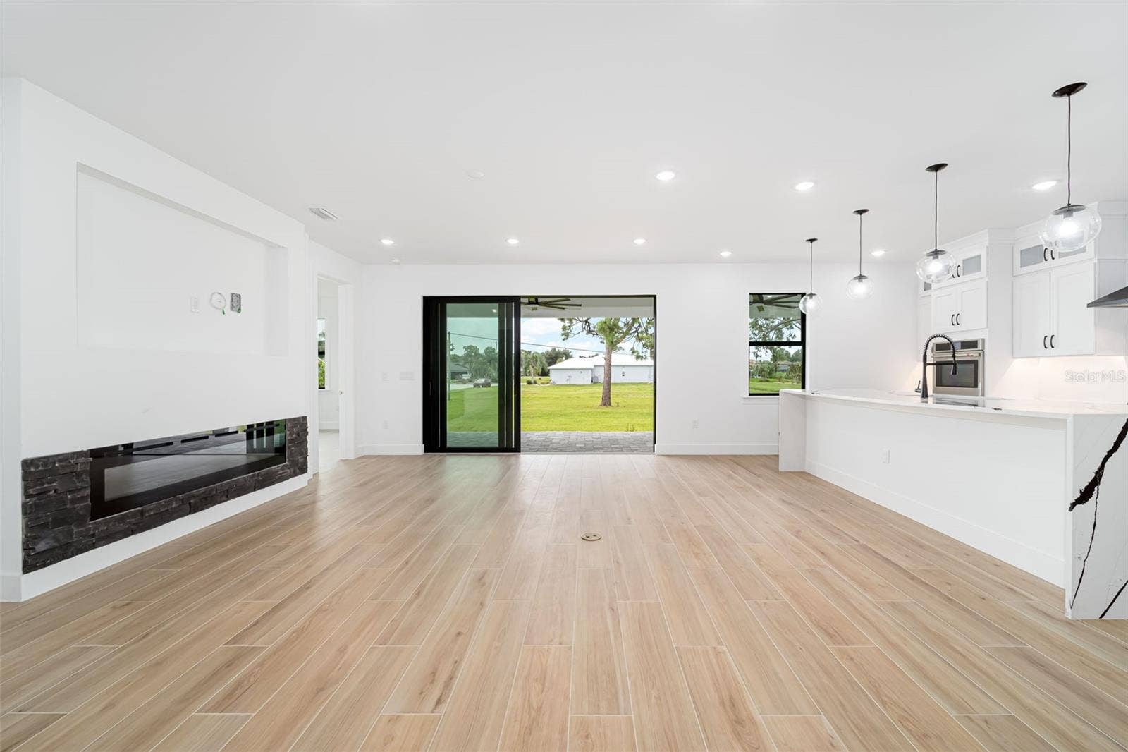 801 ROYAL POINCIANA, Punta Gorda, FL 33955