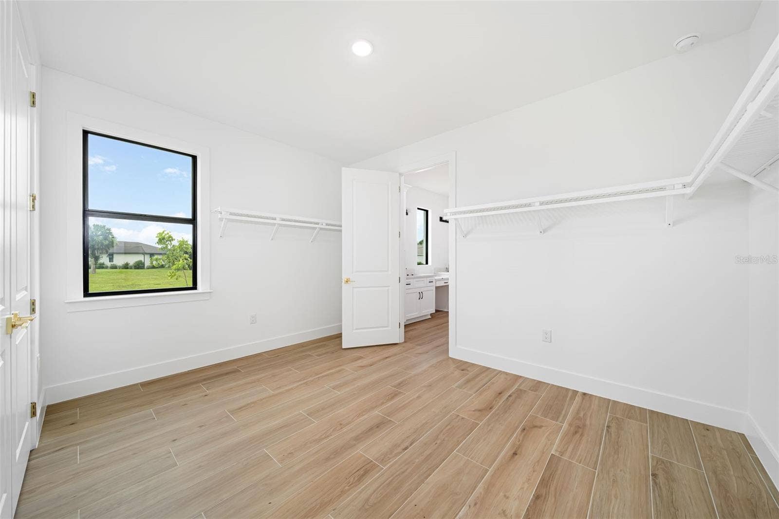 Primary - Walk-In Closet Room