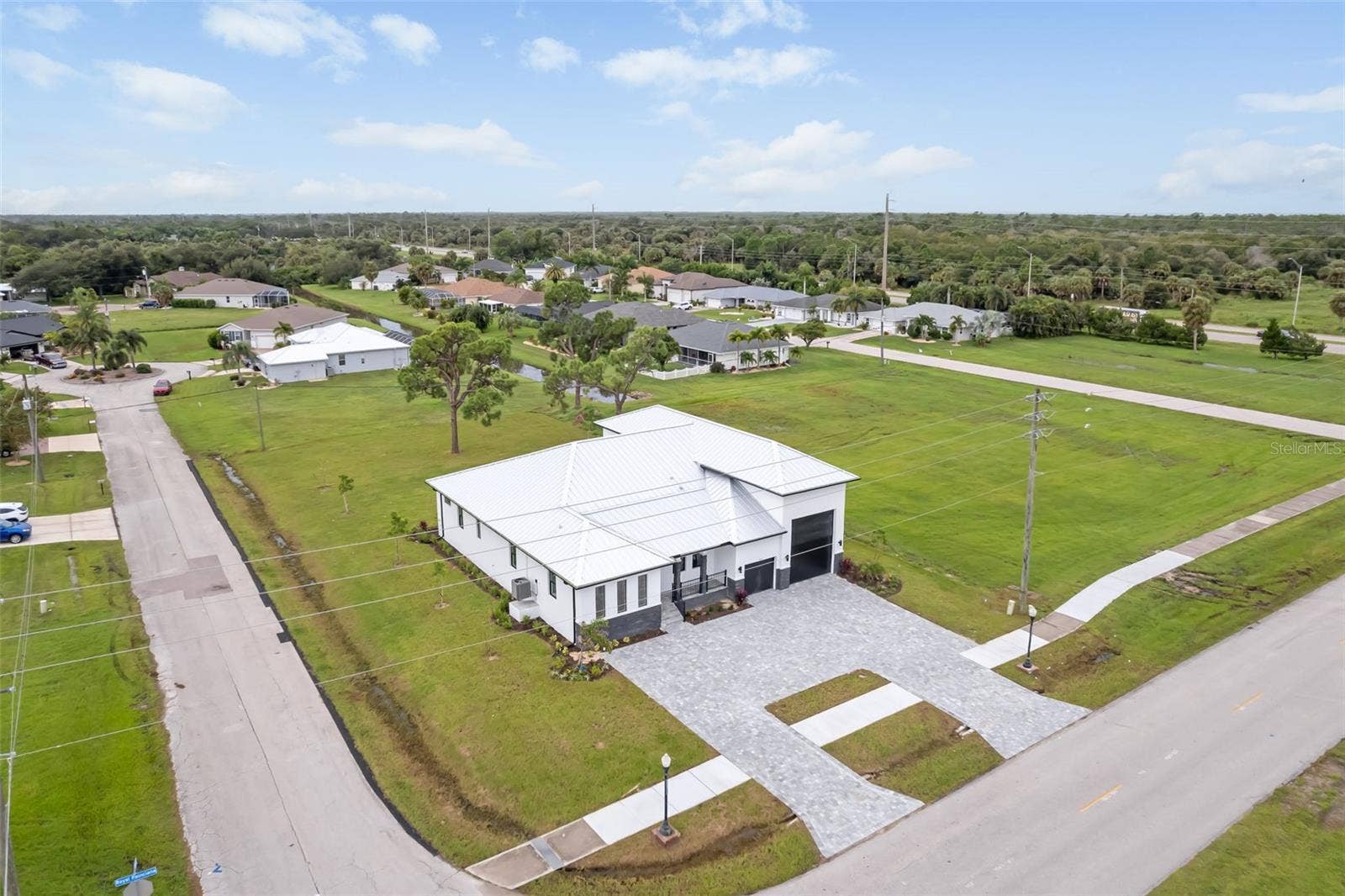801 ROYAL POINCIANA, Punta Gorda, FL 33955