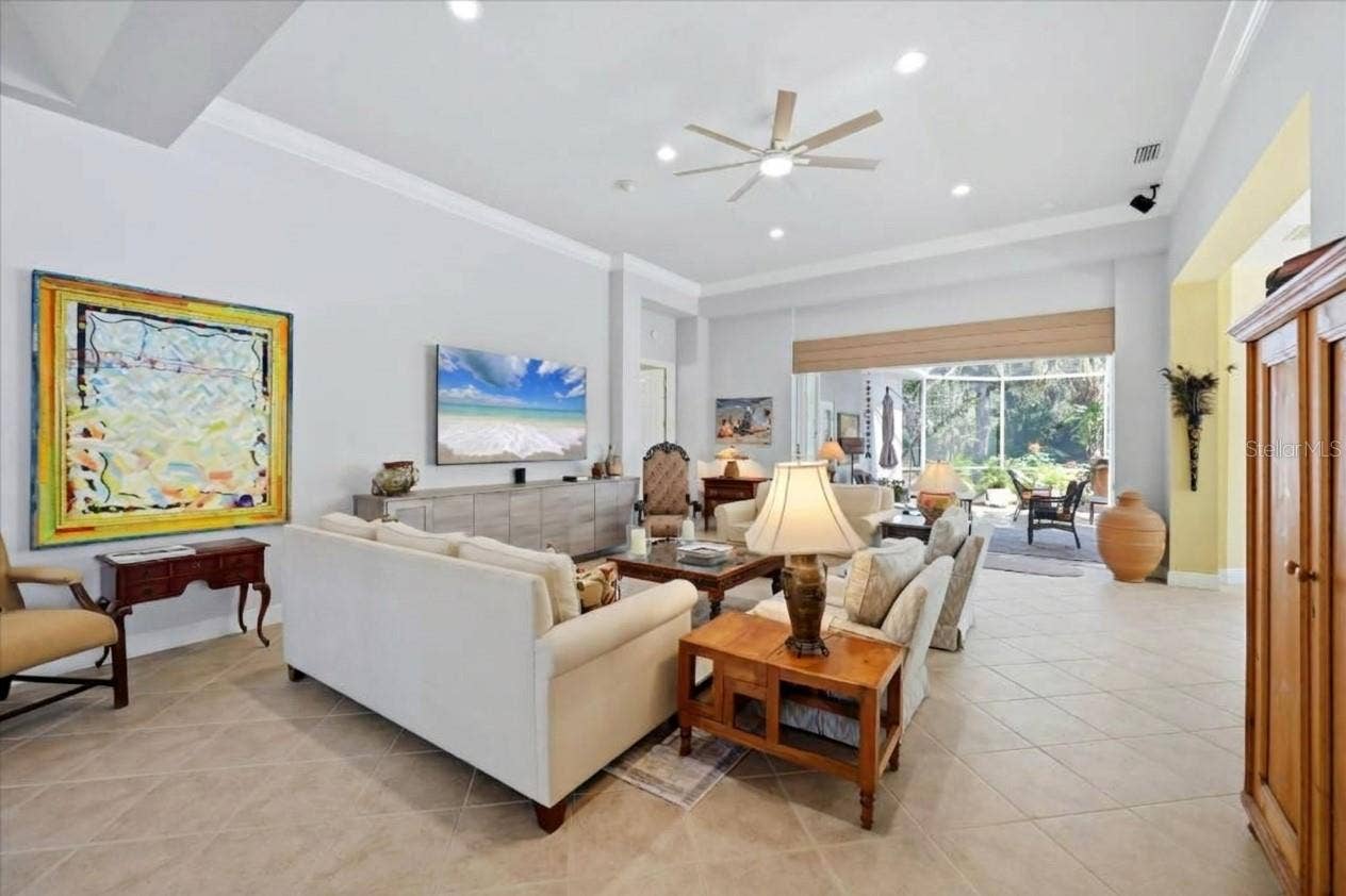 8147 ABINGDON COURT, University Park, FL 34201