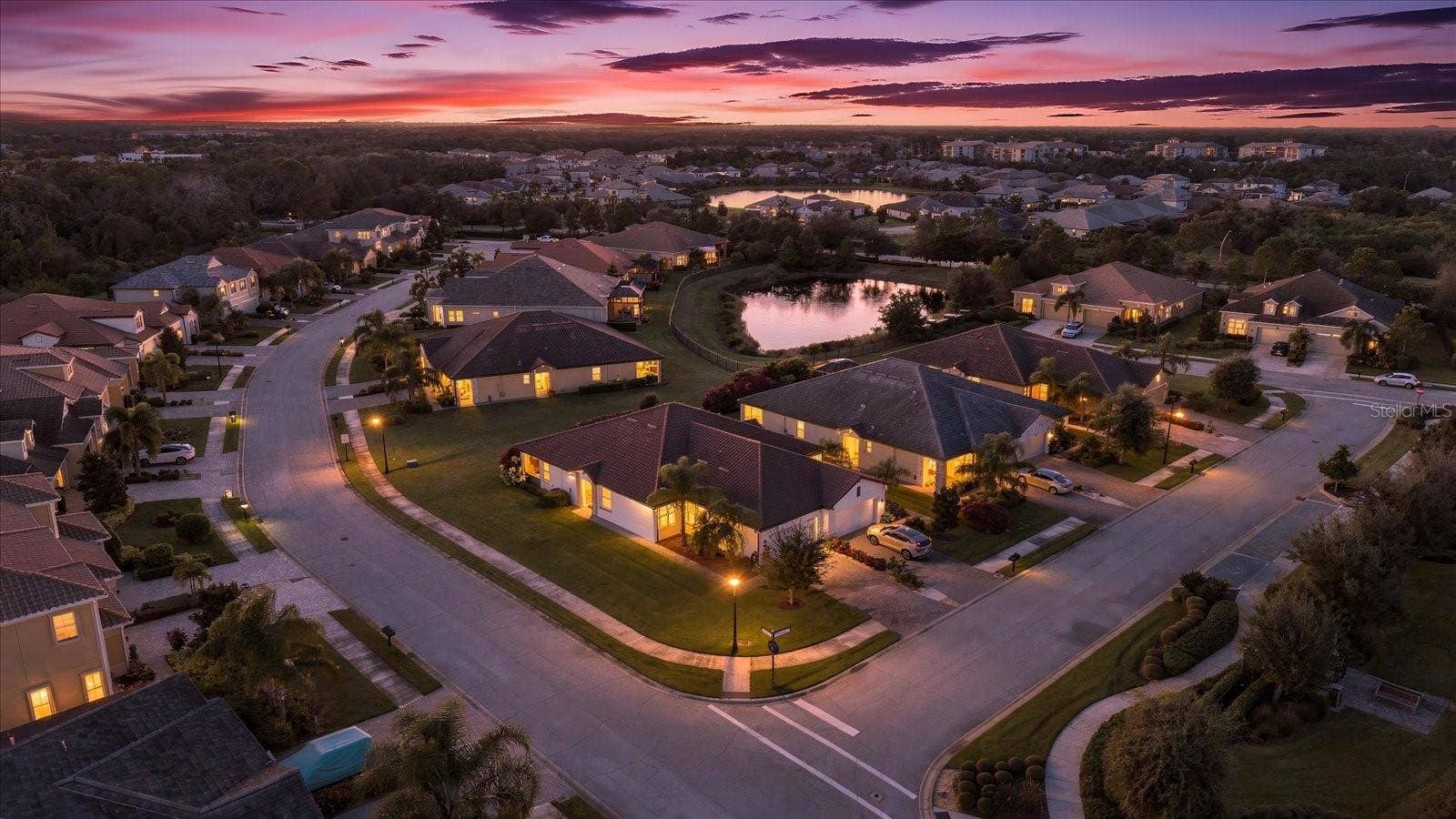 2324 SPRINGHAVEN LANE, Lakewood Ranch, FL 34211