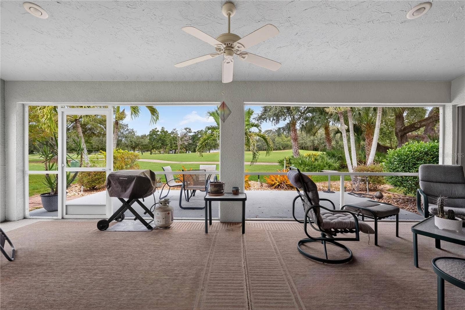 OUTDOOR LIVING AT IT'S BEST.