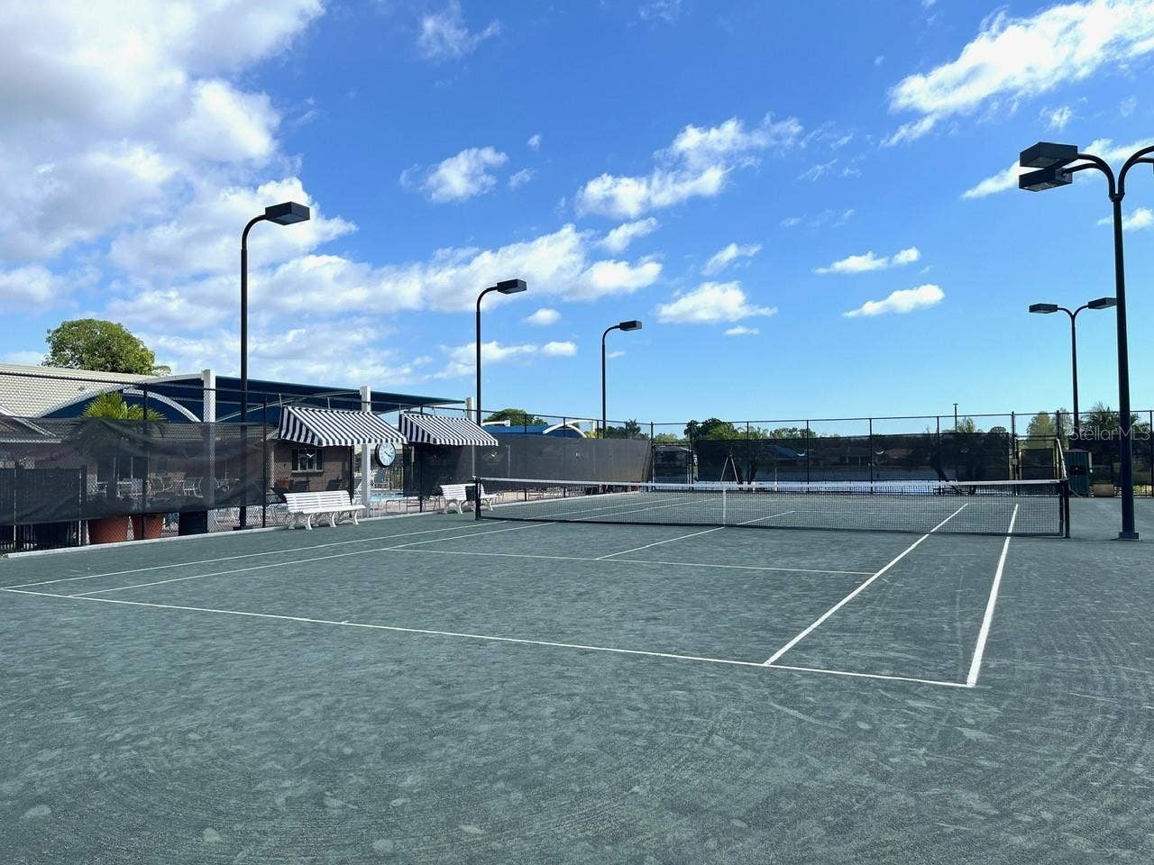 HAR-TRU TENNIS COURTS