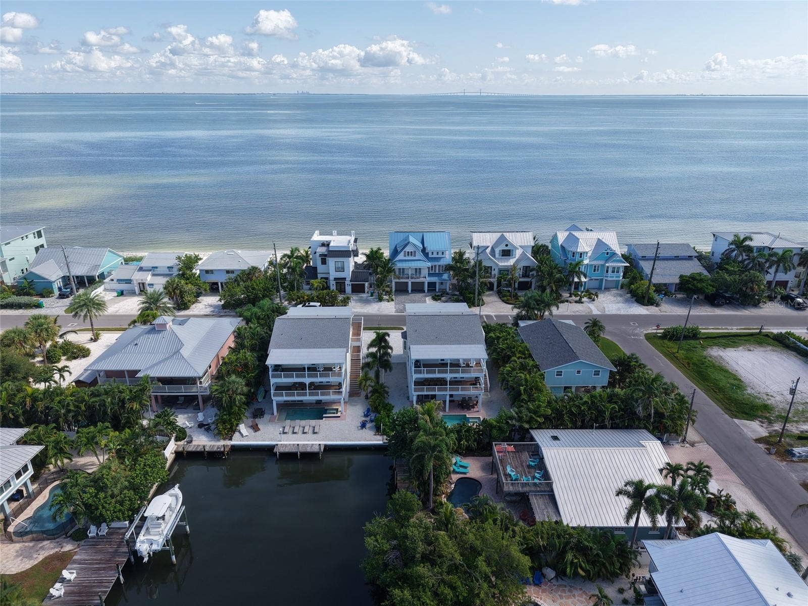 607 S BAY BOULEVARD, Anna Maria, FL 34216