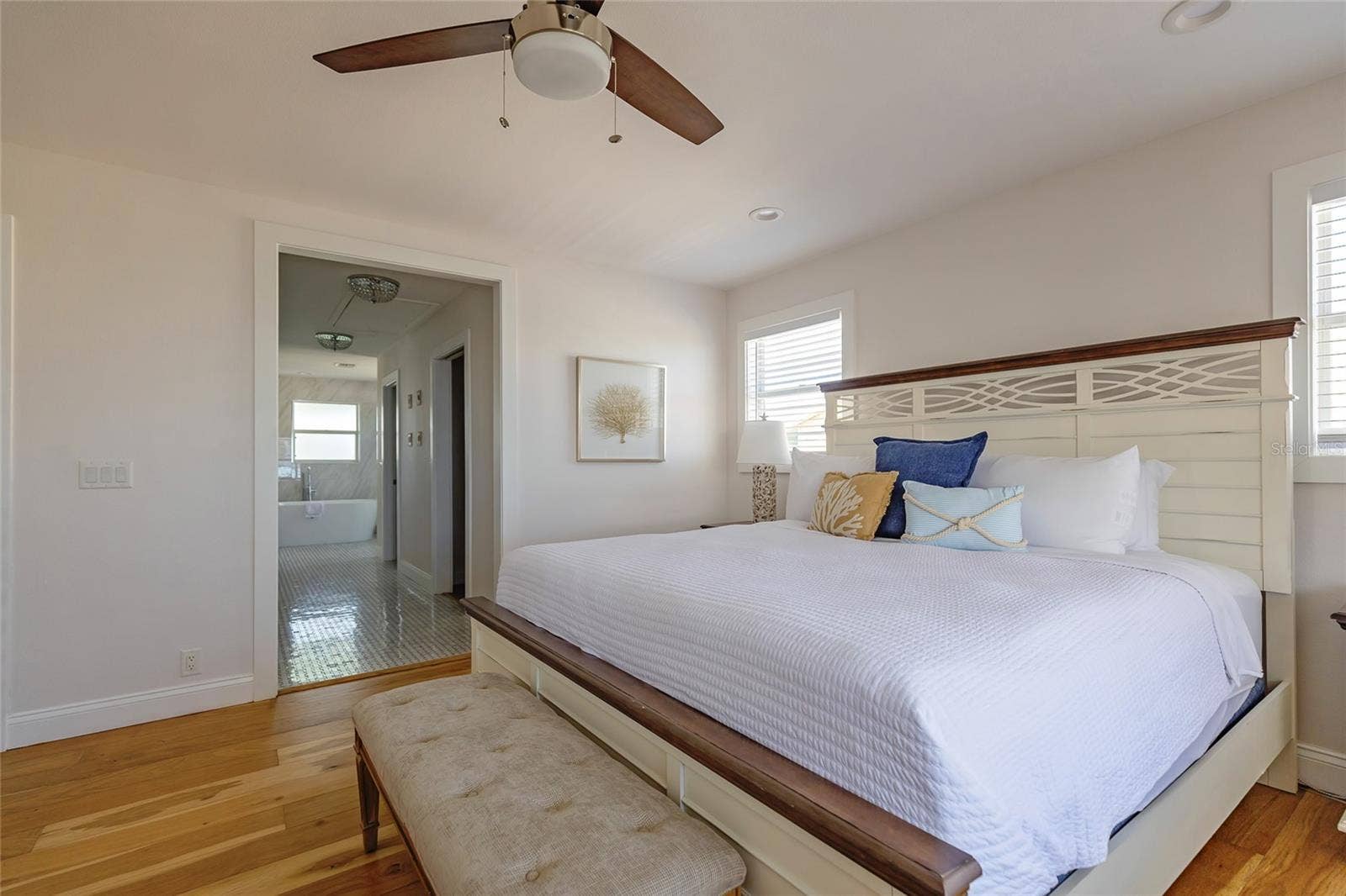 607 S BAY BOULEVARD, Anna Maria, FL 34216